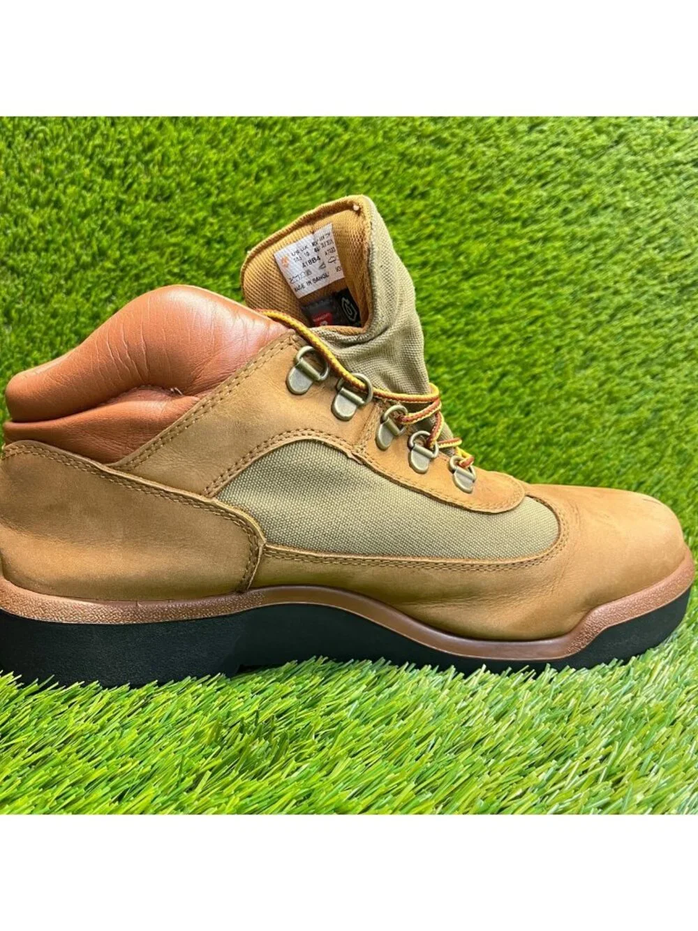 Timberland Classic Field Mens Size 10.5 Brown Leather Waterproof Trail Boots